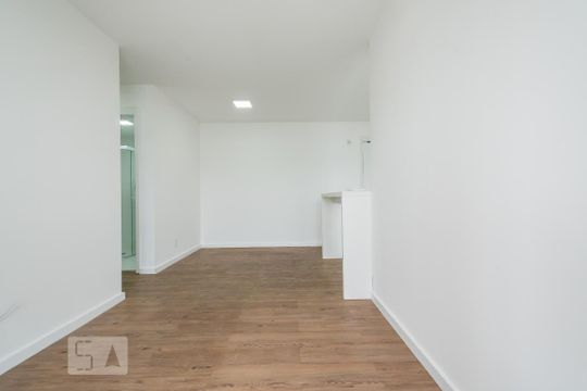 Sala de apartamento para alugar com 2 quartos, 68m² em Jardim Dom Bosco, São Paulo