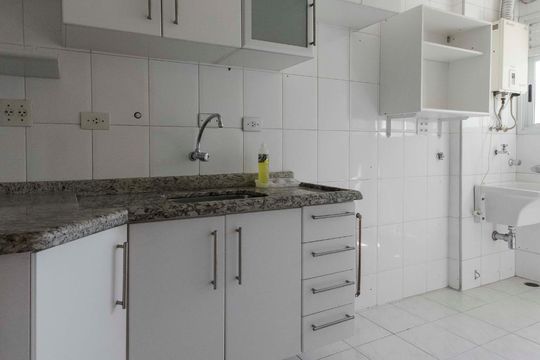 Cozinha de apartamento à venda com 3 quartos, 60m² em Jardim das Laranjeiras, São Paulo