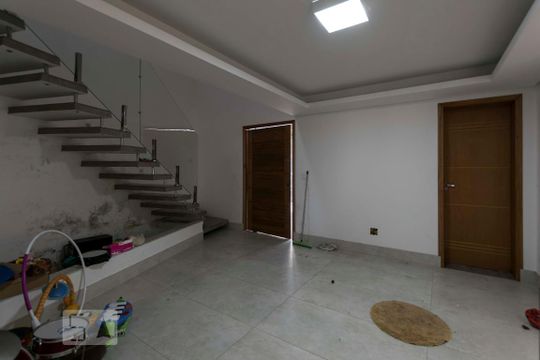 Apartamento à venda com 3 quartos, 230m² em Vila Monumento, São Paulo