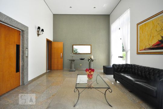 hall social de apartamento para alugar com 3 quartos, 110m² em Vila Andrade, São Paulo