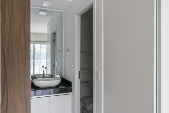 Banheiro de kitnet/studio à venda com 1 quarto, 49m² em Consolação, São Paulo