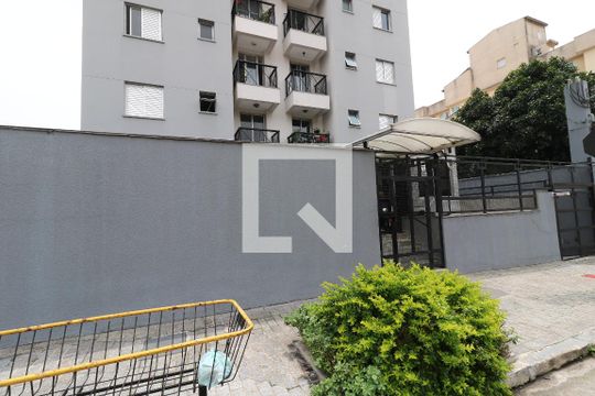 Fachada de apartamento à venda com 2 quartos, 54m² em Vila Guiomar, Santo André