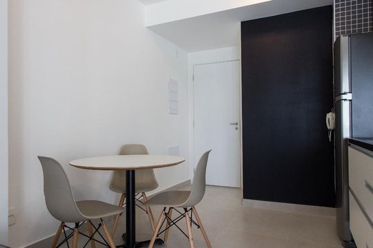 Cozinha de kitnet/studio para alugar com 1 quarto, 43m² em Consolação, São Paulo