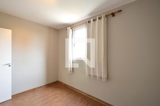 Quarto 2 de apartamento para alugar com 3 quartos, 85m² em Vila Santa Catarina, São Paulo