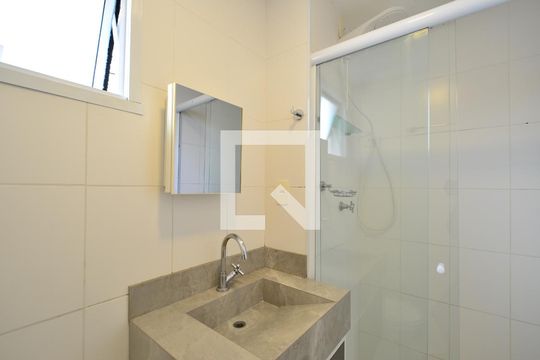 Banheiro Social de apartamento para alugar com 3 quartos, 85m² em Vila Santa Catarina, São Paulo