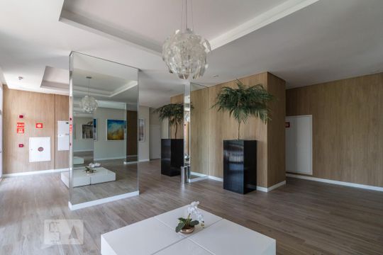 Hall de entrada de kitnet/studio para alugar com 1 quarto, 33m² em Barra Funda, São Paulo
