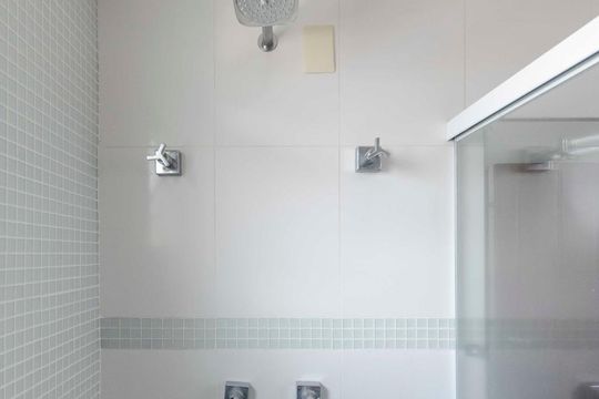 Banheiro de apartamento à venda com 3 quartos, 149m² em Vila Leopoldina, São Paulo