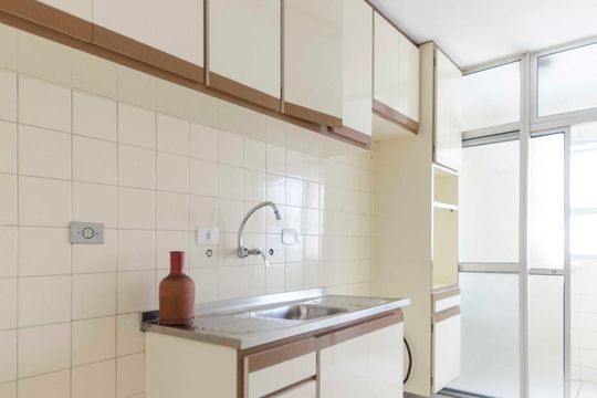 Cozinha de apartamento para alugar com 2 quartos, 56m² em Santana, São Paulo