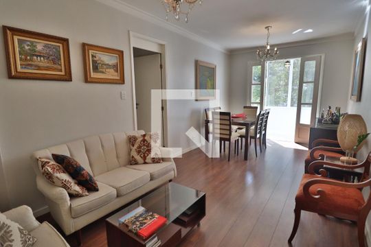 Apartamento à venda com 3 quartos, 126m² em Pinheiros, São Paulo