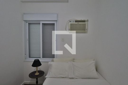 Quarto 1 de apartamento à venda com 3 quartos, 126m² em Pinheiros, São Paulo