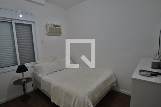 Quarto 1 de apartamento à venda com 3 quartos, 126m² em Pinheiros, São Paulo