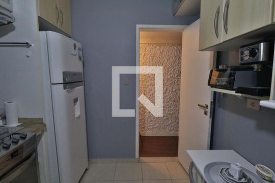 Cozinha de apartamento à venda com 3 quartos, 126m² em Pinheiros, São Paulo