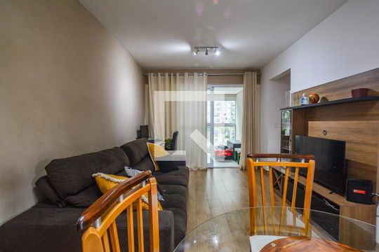 Apartamento à venda com 2 quartos, 78m² em Campestre, Santo André