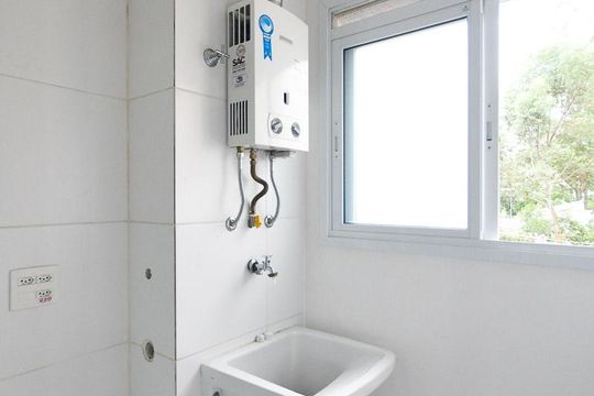 área de serviço de apartamento para alugar com 2 quartos, 48m² em Parque Reboucas, São Paulo