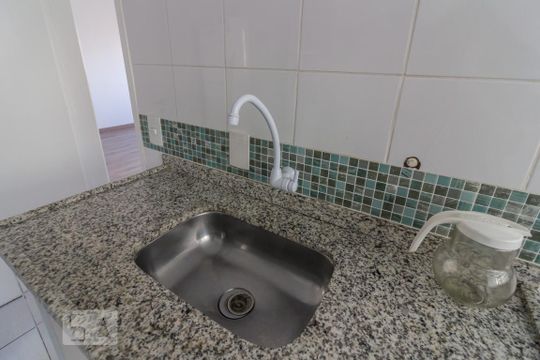 Cozinha de apartamento para alugar com 1 quarto, 50m² em Jardim Paulista, São Paulo
