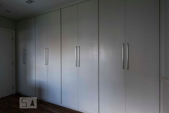 Suíte 1 (Armários) de apartamento à venda com 4 quartos, 200m² em Jardim Vila Mariana, São Paulo