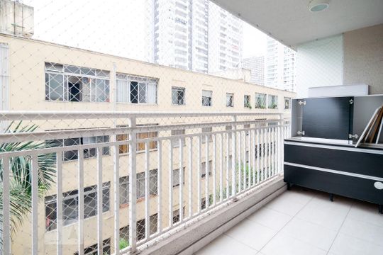 Varanda de apartamento para alugar com 1 quarto, 33m² em Santo Amaro, São Paulo