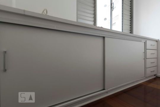Quarto 2 (Armários) de apartamento à venda com 2 quartos, 85m² em Vila Deodoro, São Paulo
