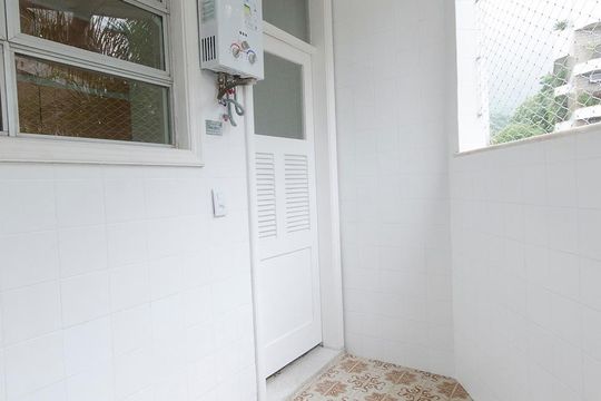 ÁREA DE SERVIÇO de apartamento à venda com 4 quartos, 165m² em Lagoa, Rio de Janeiro