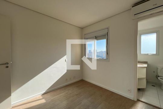 Suíte 2 de apartamento à venda com 3 quartos, 129m² em Paraíso do Morumbi, São Paulo