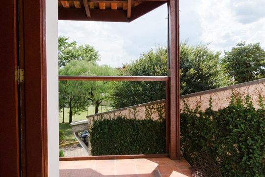 Sacada de casa de condomínio à venda com 3 quartos, 250m² em Cidade Universitária, Campinas