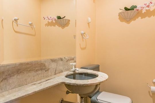 Lavabo de apartamento à venda com 4 quartos, 200m² em Vila Gilda, Santo André
