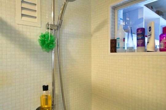 detalhe do banheiro suíte  de apartamento à venda com 1 quarto, 70m² em Vila Suzana, São Paulo
