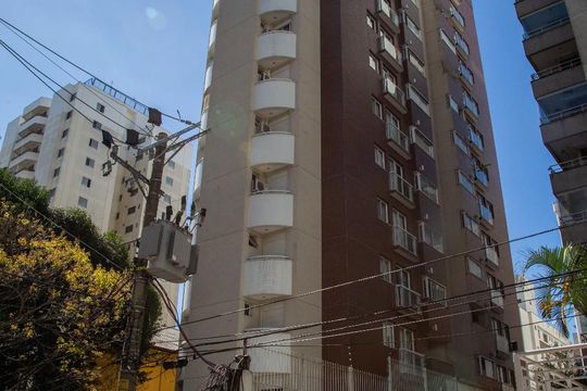 Fachada de apartamento à venda com 1 quarto, 52m² em Bela Vista, São Paulo