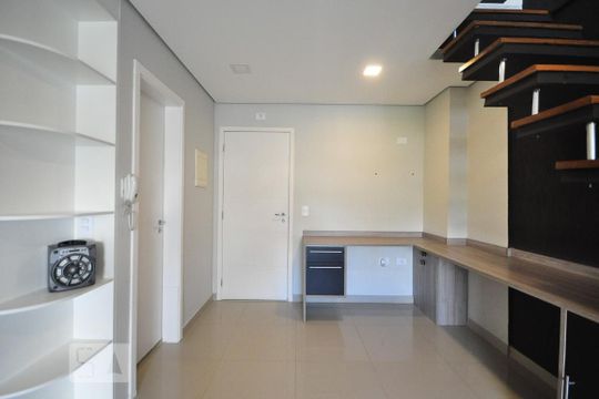 Suíte  de apartamento para alugar com 1 quarto, 56m² em Jardim Ampliacao, São Paulo