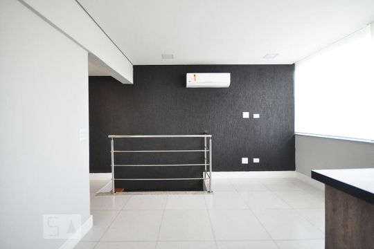 Apartamento para alugar com 1 quarto, 56m² em Jardim Ampliacao, São Paulo