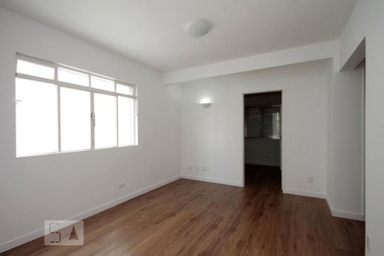 Sala de apartamento para alugar com 2 quartos, 60m² em Consolação, São Paulo
