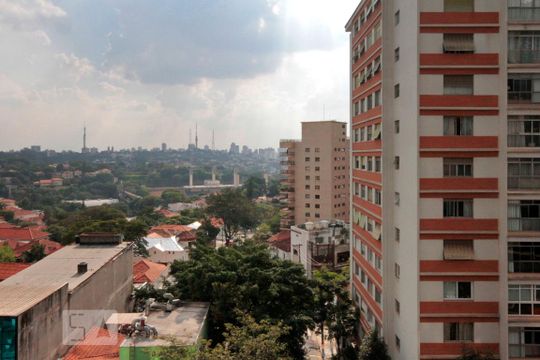 Vista do Quarto 1 de apartamento para alugar com 2 quartos, 60m² em Consolação, São Paulo