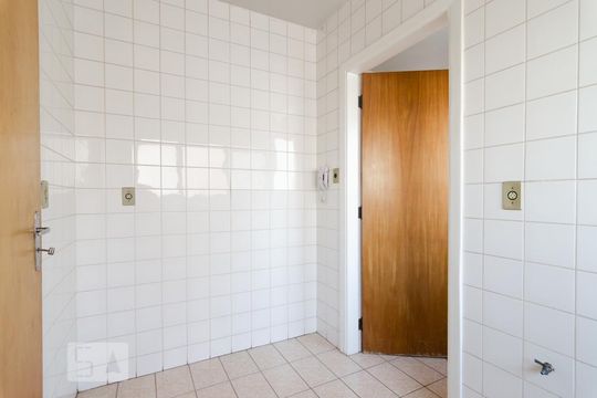 Cozinha de apartamento à venda com 1 quarto, 40m² em Centro, Campinas