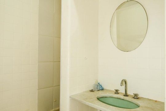 Banheiro 1 de apartamento para alugar com 3 quartos, 147m² em Copacabana, Rio de Janeiro