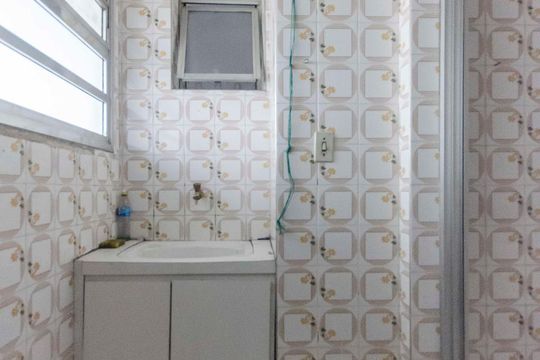 Lavanderia de apartamento para alugar com 2 quartos, 60m² em Santa Teresinha, São Paulo