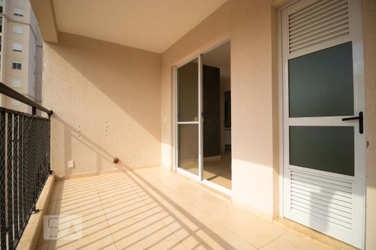Sacada de apartamento para alugar com 2 quartos, 61m² em Taquaral, Campinas