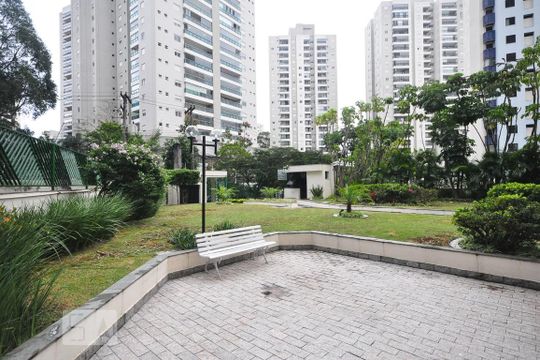 Entrada de apartamento para alugar com 3 quartos, 92m² em Vila Andrade, São Paulo