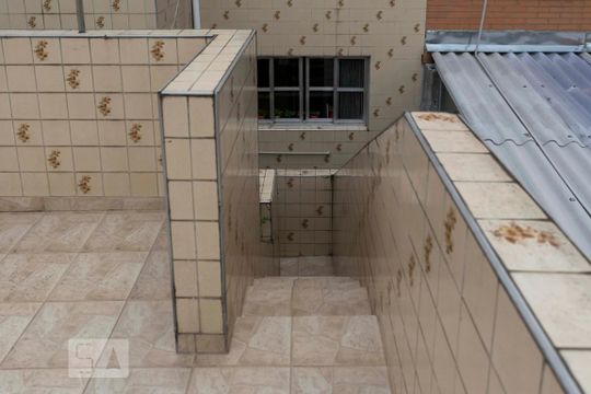 Quintal dos fundos (Escadas) de casa à venda com 4 quartos, 230m² em Vila Mariana, São Paulo