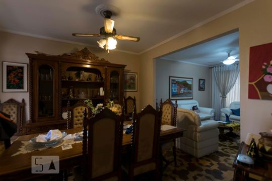 Casa à venda com 4 quartos, 230m² em Vila Mariana, São Paulo