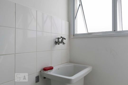 Lavanderia (Torneira) de apartamento à venda com 1 quarto, 37m² em Cambuci, São Paulo