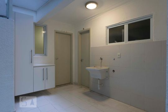 Lavanderia de apartamento à venda com 2 quartos, 104m² em Centro, São Paulo