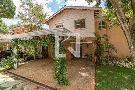 Fachada de casa para alugar com 2 quartos, 172m² em Jardim das Paineiras, Campinas