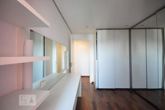 Suíte 2 de apartamento para alugar com 4 quartos, 210m² em Vila Andrade, São Paulo