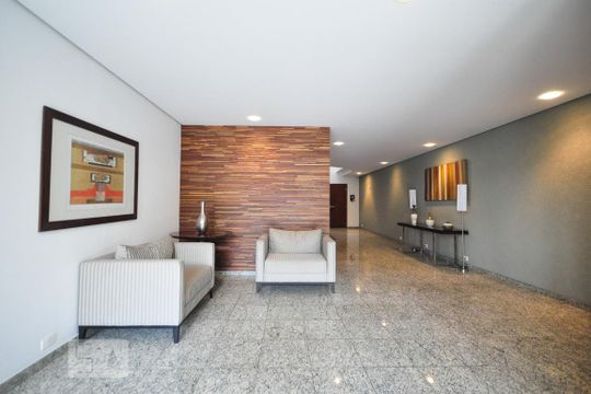 Hall social de apartamento para alugar com 4 quartos, 210m² em Vila Andrade, São Paulo