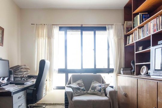 Sala 2 de apartamento à venda com 4 quartos, 262m² em Santa Teresinha, São Paulo