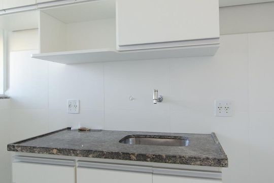 Cozinha de apartamento à venda com 2 quartos, 54m² em Vila Industrial, Campinas