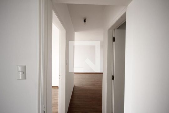 Corredor de apartamento à venda com 2 quartos, 74m² em Vila Deodoro, São Paulo