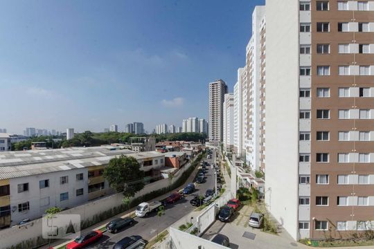 Vista Sala de apartamento à venda com 1 quarto, 31m² em Água Branca, São Paulo