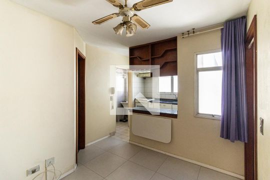 Sala de apartamento para alugar com 1 quarto, 27m² em Campos Elíseos, São Paulo