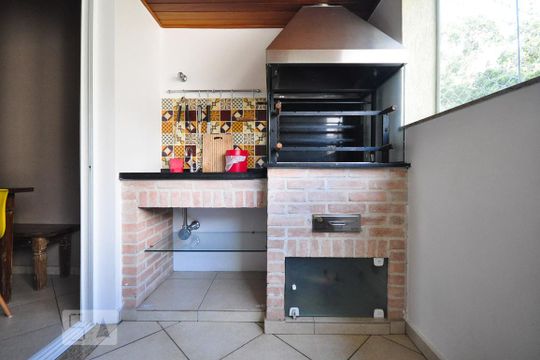 
Varanda gourmet	
 de apartamento para alugar com 3 quartos, 120m² em Vila Suzana, São Paulo